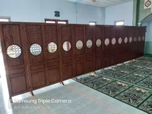 sketsel penyekat ruangan jati ukir, sketsel penyekat ruangan jati, sketsel penyekat ruangan, penyekat ruangan, penyekat ruangan masjid, penyekat ruangan musholla